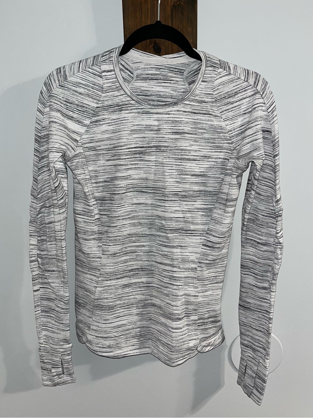 Lululemon Runderful Long Sleeve Running Top